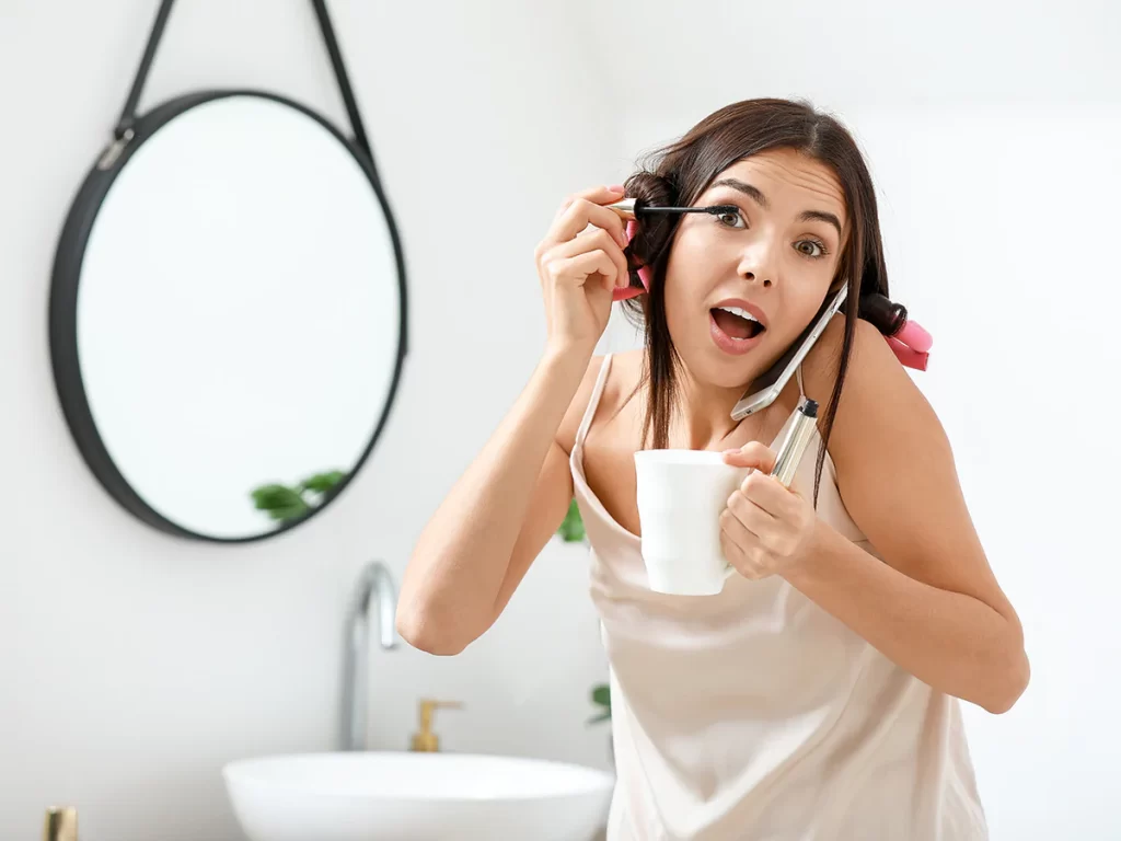 Makeup Hacks You Must Try When You Are Getting Late For Work Makeup Hacks