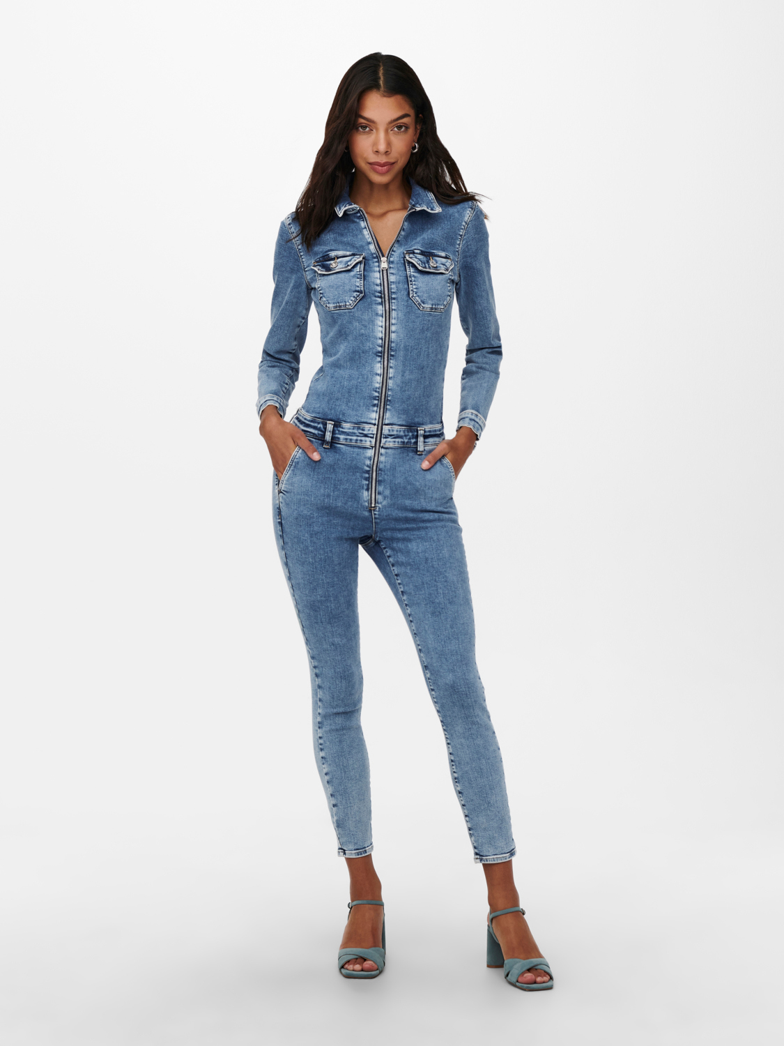 DETAILED DENIM JUMPSUIT